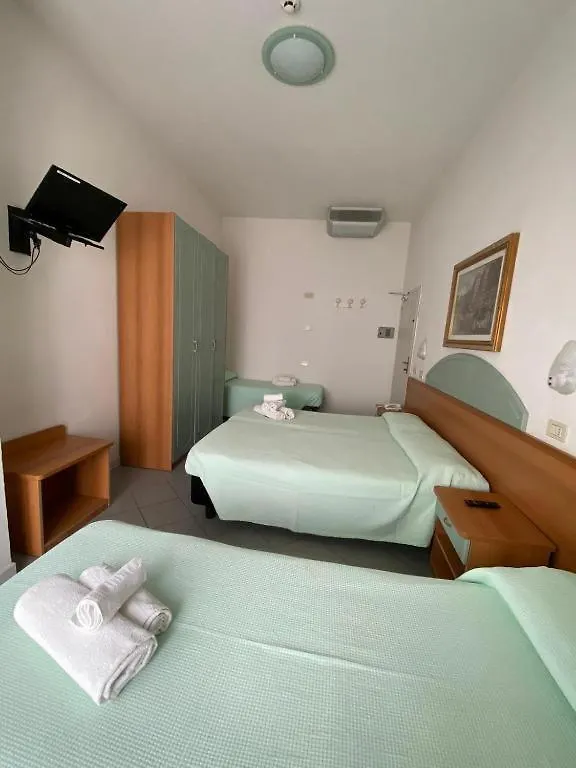 Hotel Mediteraneo 리미니